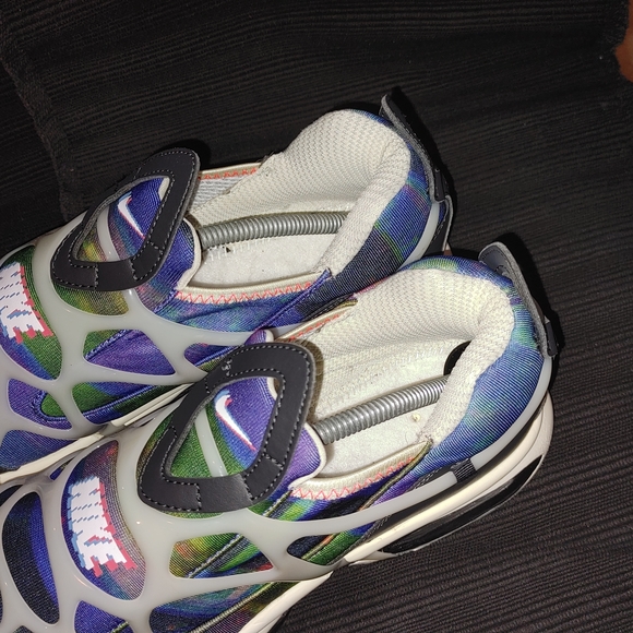 Nike Multicolor Athletic Shoes - Picture 7 of 11